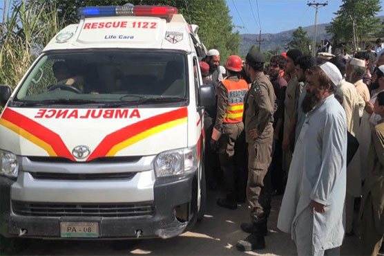 Roof collapse kills four of a family in Peshawar