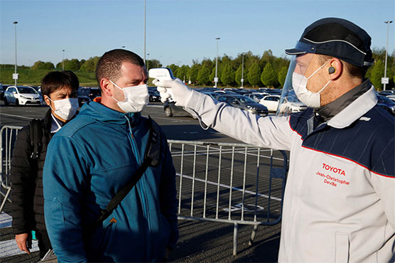 Big fall in COVID-19 deaths in France