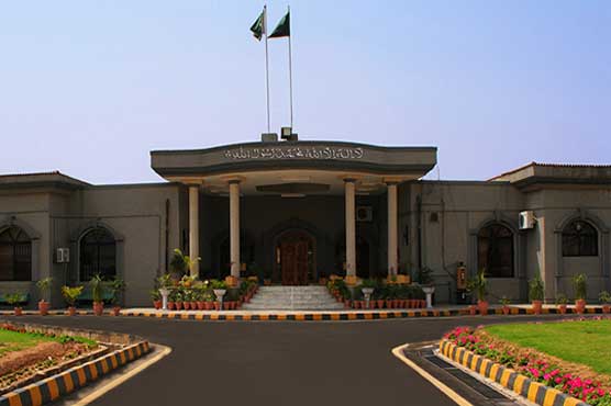 Zartaj Gul, Amin Aslam seek time from IHC to submit reply in contempt case