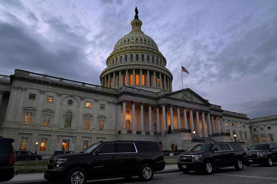 US Congress approves $900 billion stimulus package