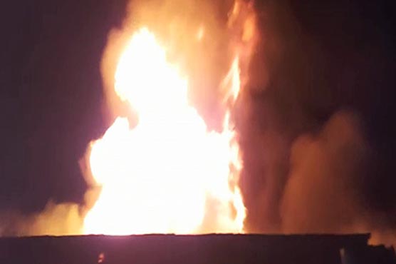 Lahore: Fire at shoe polish manufacturing factory causes huge loss