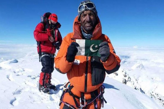 First Pakistani climber Ali Sadpara summits Mont Blanc in Europe