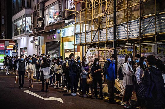 China shuts down transport, temples as virus death toll rises to 25