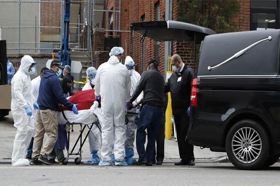 US fatalities on rise with more than 1,000 deaths in 24 hours