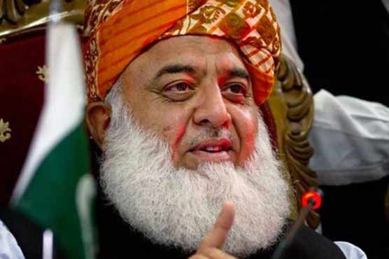 Maulana Fazlur Rehman contacts Bilawal Zardari, Chaudhry Shujaat