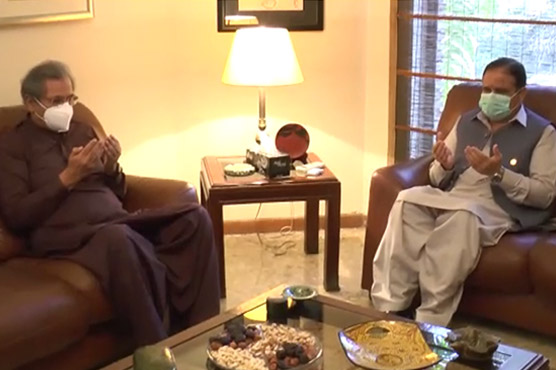 CM Buzdar condoles death of Shafqat Mahmood's mother