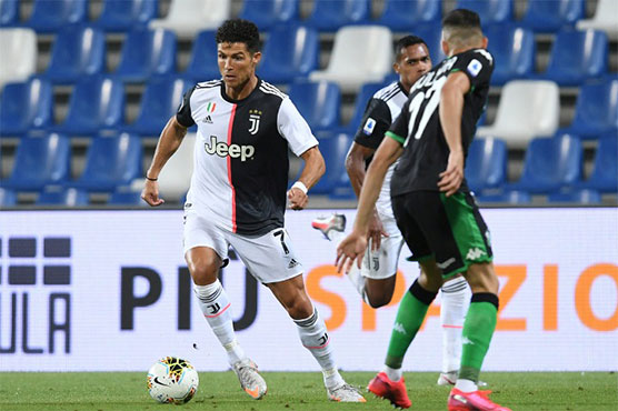 Juventus seven points clear after dramatic Sassuolo draw