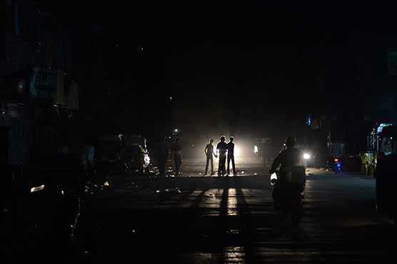 K Electric Continues Load Shedding In Karachi S Scorching Heat Pakistan Dunya News