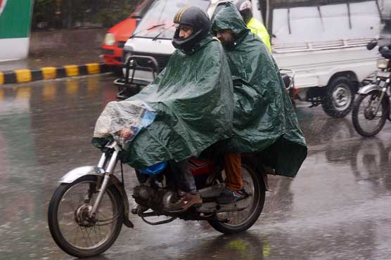 Met Office forecasts more rain in parts of country for next three days