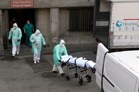 Virus death toll passes 20,000, three billion under lockdown