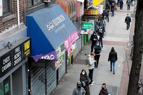 As countries begin reopening, US virus expert warns of dangers