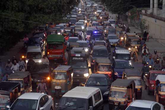 Karachi's public transportation system worst in the world: Bloomberg