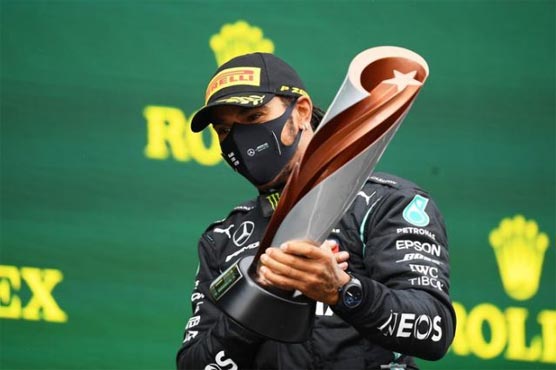 Mercedes aiming to start Hamilton contract talks in days