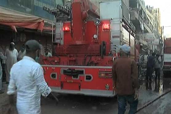 Fire gutted electronics market godown in Karachi