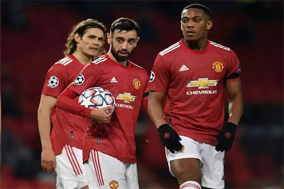 Fernandes bags brace as Man Utd sink Basaksehir