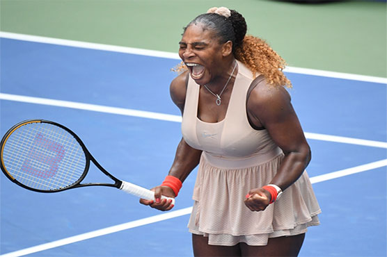 Serena fights way into US Open quarters as Thiem sails through
