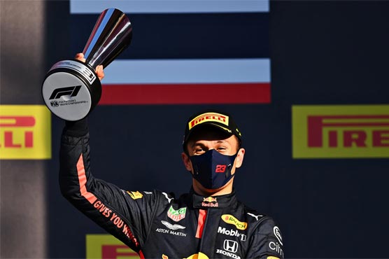 Albon thanks Red Bull for sticking with him