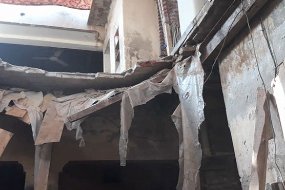 Roof collapse injures 30 in Kasur