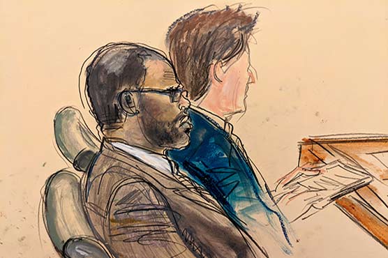 R. Kelly accuser testifies that he sexually abused her at 17