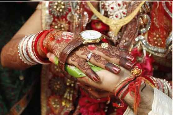 Video Viral As Angry Bride Slaps Groom During Wedding Ceremony Weirdnews Dunya News 0585