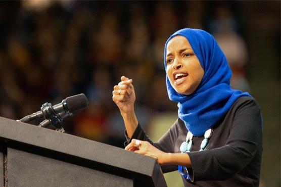 Doctored photo falsely purports to show US Democrats wearing outfits emblazoned with swastikas