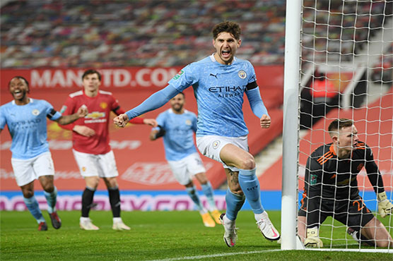 City win battle of Manchester to reach League Cup final