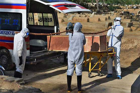 Coronavirus kills 54 Pakistanis, infects 2,363 in one day 
