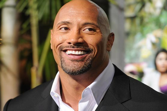 Dwayne Johnson The Rock Brushing His Daughter's Hair