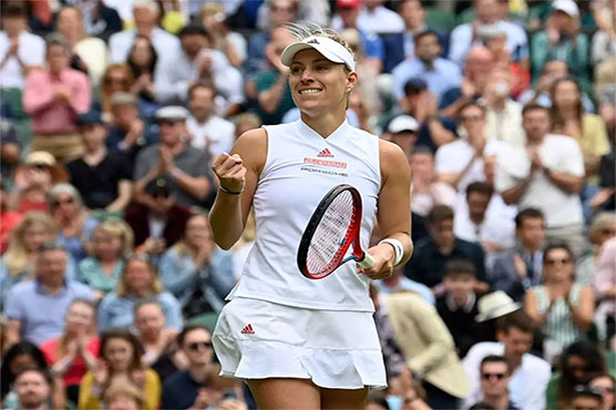 Former champion Kerber brushes aside Gauff to reach last eight