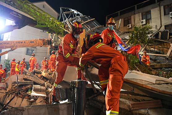 Final death toll in China hotel collapse put at 17