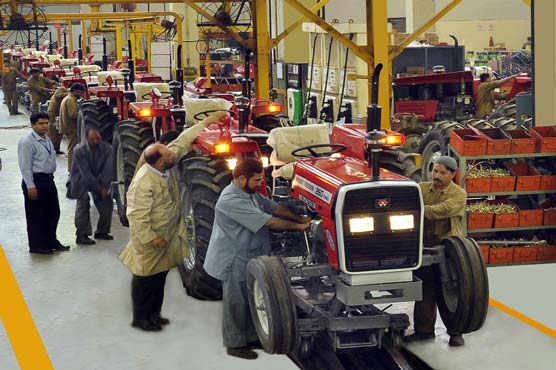 Tractor production increases 65.24% in ten months