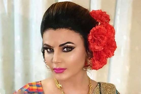 Rakhi Sawant likens herself to Aishwarya Rai