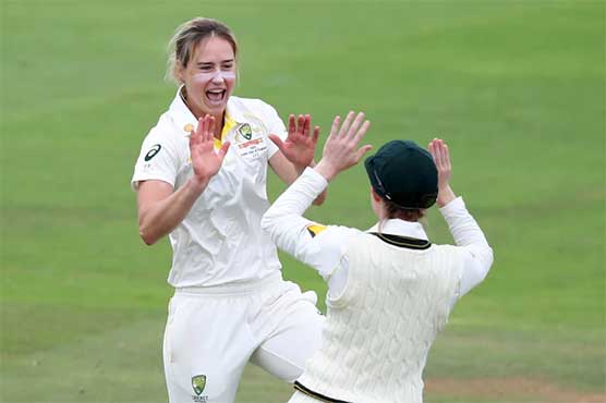 Perry the first Australian woman to pick up 300 wickets