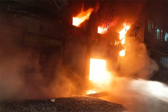 Blaze gutted furniture shop in Faisalabad