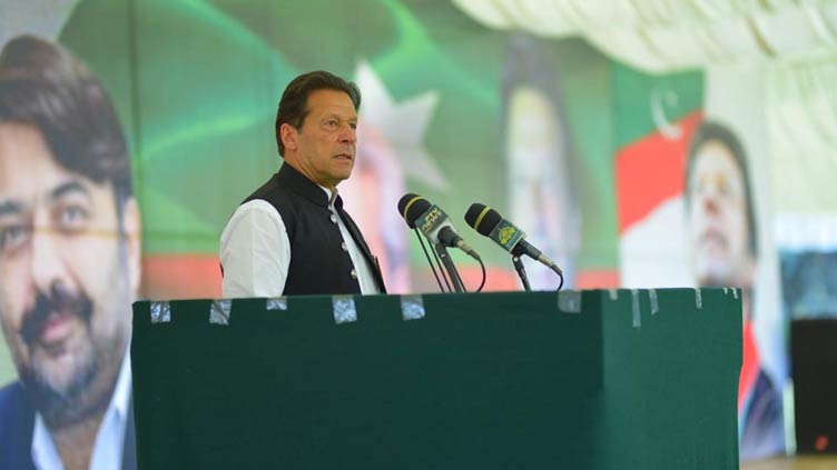 Turncoats will be disqualified for life: PM Imran 