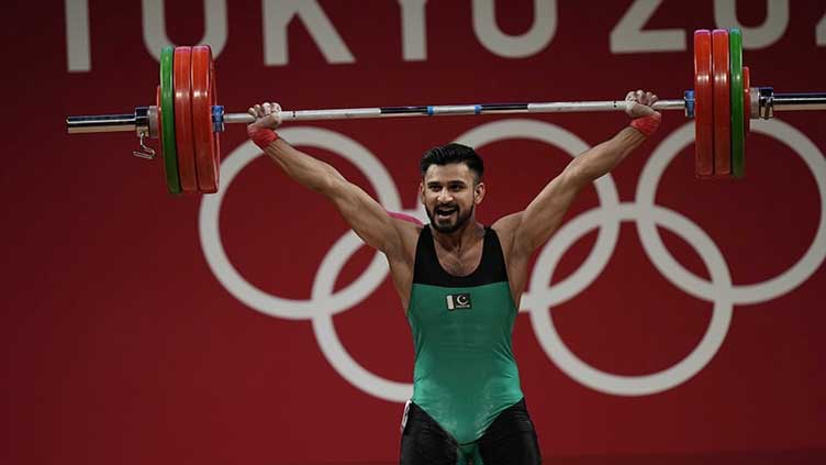 Weightlifter Talha Talib's dope test positive, fear of 4 years ban arise