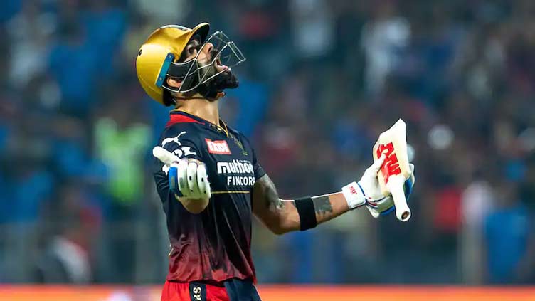 Kohli hits 58 to overcome IPL batting slump