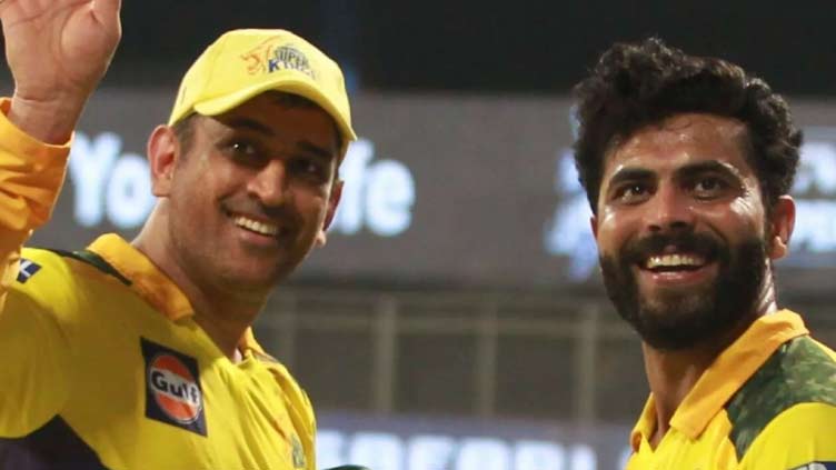 Dhoni returns as Chennai captain after Jadeja steps down