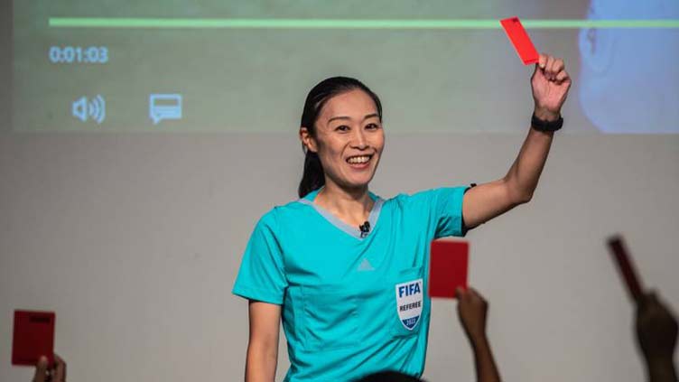 Yamashita becomes Japan's first woman pro referee