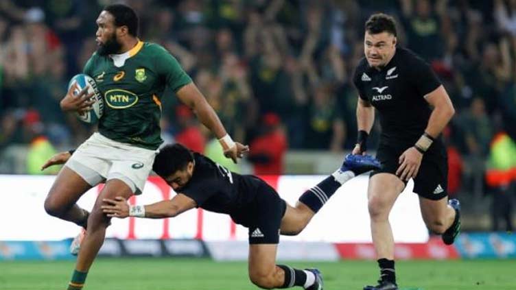 Mo'unga replaces Beauden Barrett as All Blacks change four