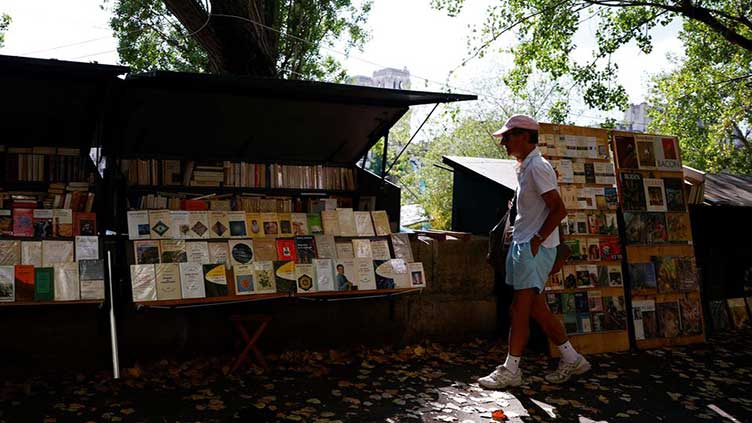 'It's wonderful,' say riverside booksellers as tourists return to Paris