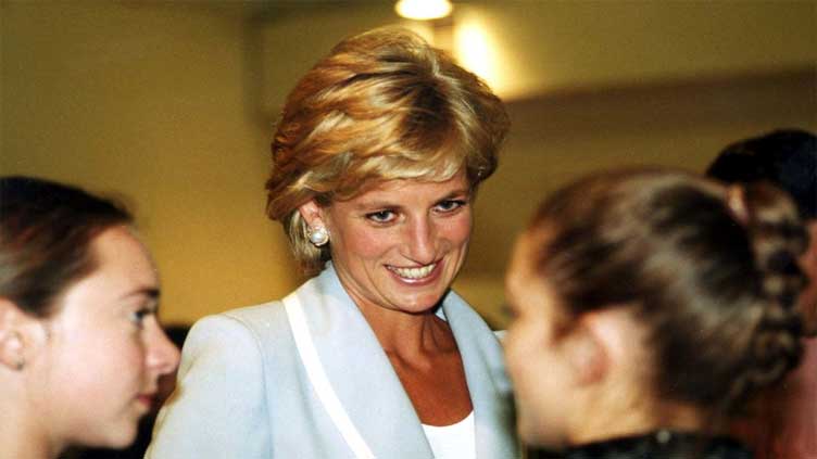 Twenty-five years since Paris death, Princess Diana still captivates