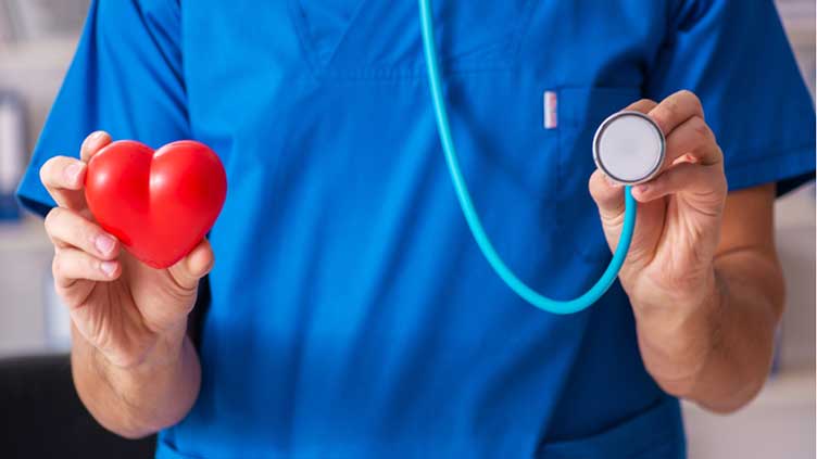 Heart Disease: The Common Symptoms for Men vs. Women