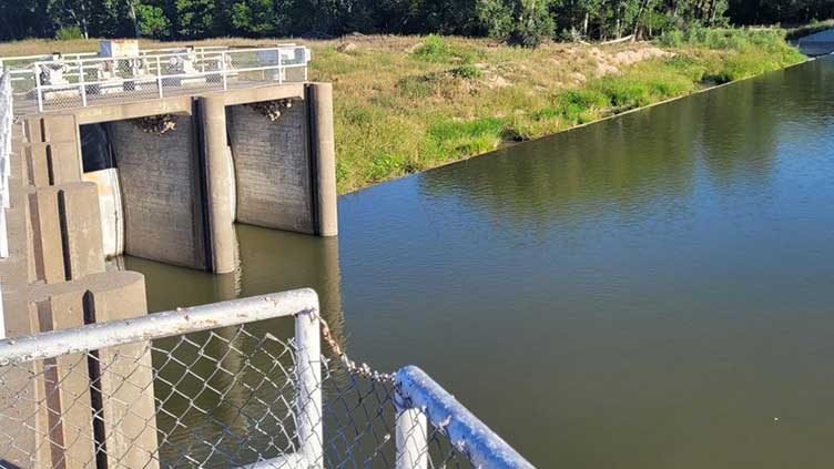 Nebraska authorities baffled by missing canal water mystery