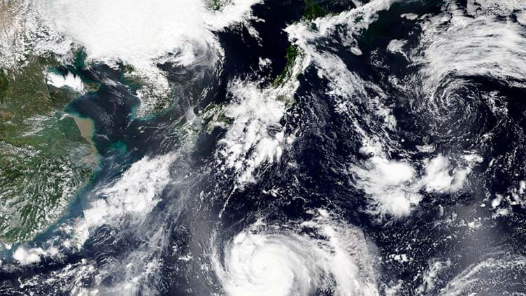 Powerful typhoon nears southern Japan islands