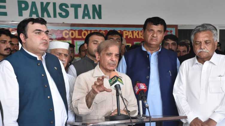 PM vows to utilize all resources for rehabilitation of flood victims across country