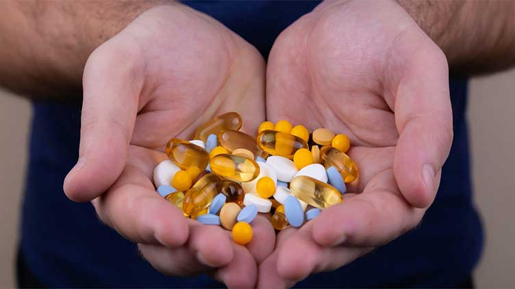 Medical myths: Vitamins and supplements