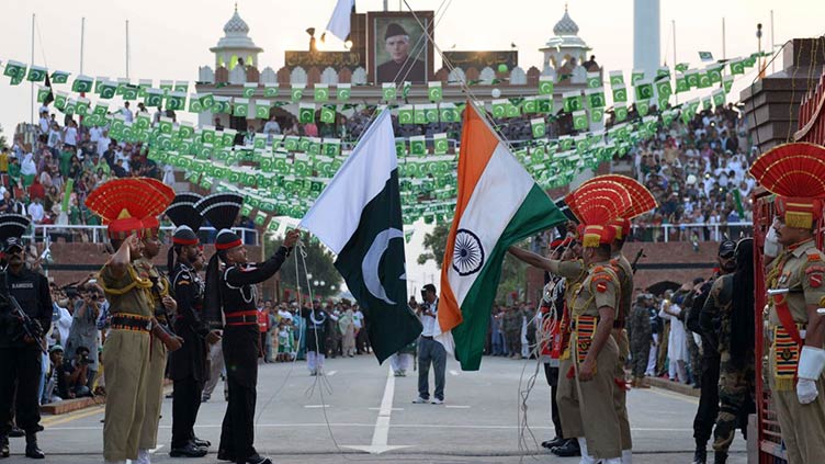 Pakistan returns Indian soldier as goodwill gesture