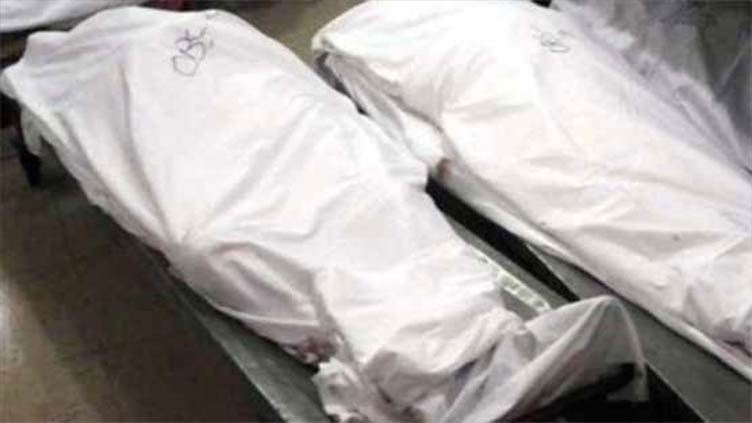 Police recovers two dead bodies from a house in Sadiqabad