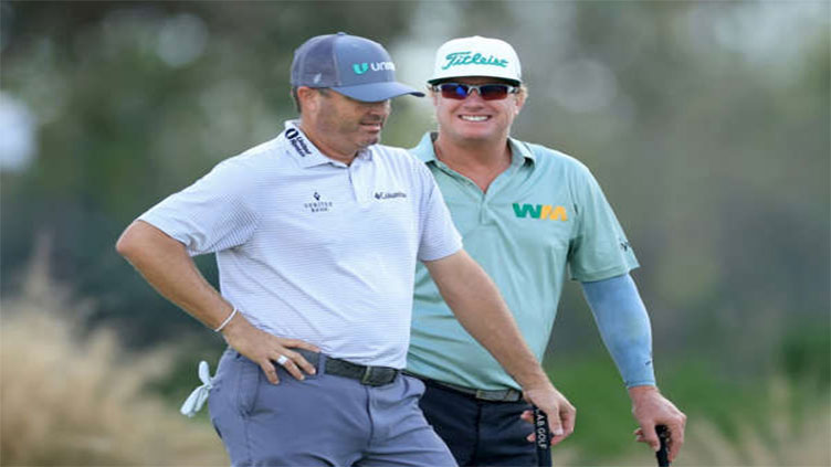 US duo Palmer and Hoffman grab lead at Shootout